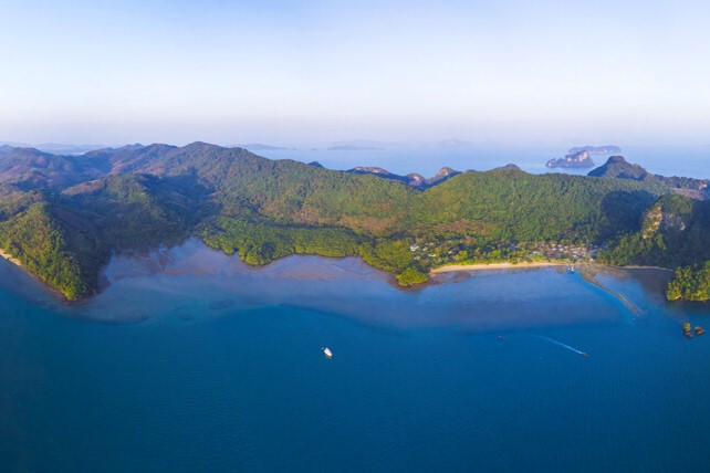 Many island tours start from Koh Yao Noi