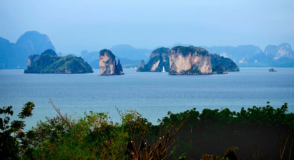 The spectacular view from Koh Yao Noi.