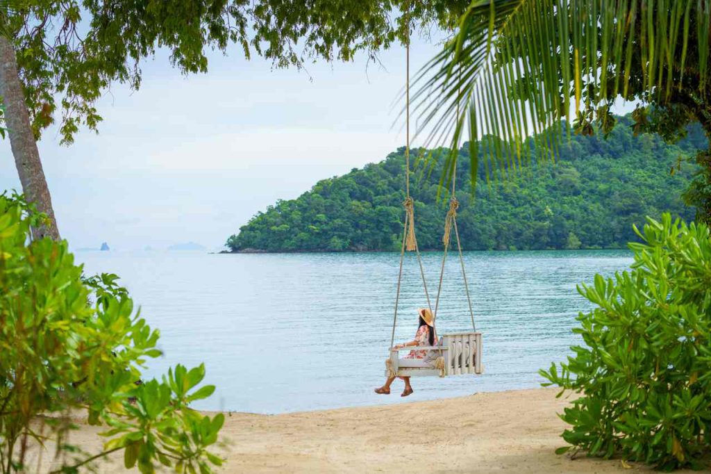 Enjoy the beauty of Koh Yao Noi on your next holiday