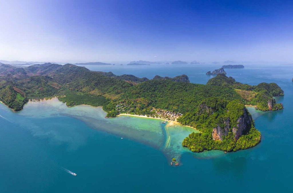 Koh Yao Noi offers beautiful surroundings in Phang Nga Bay